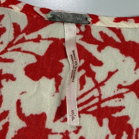 Free People Red Floral Long Sleeve Button Front Romper S OB390904LA - Picture 3 of 8